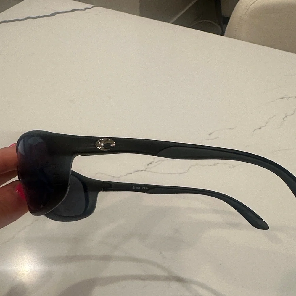 Oakley brand new Black Smart Sunglasses